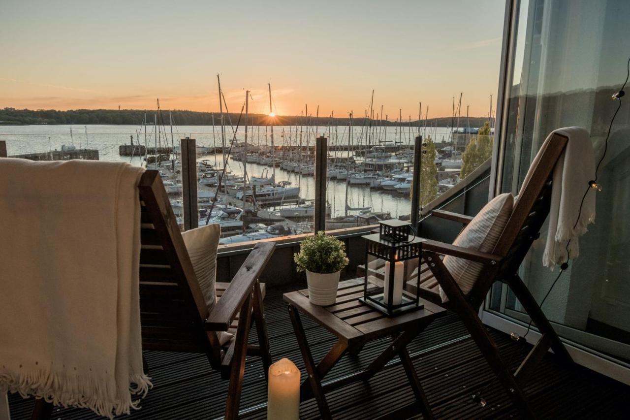 Fewo1846 - Baltic Lodge - Komfortable Maisonettewohnung Mit 3 Schlafzimmern, Balkon Und Blick Auf Die Marina Sonwik Flensburg Ngoại thất bức ảnh