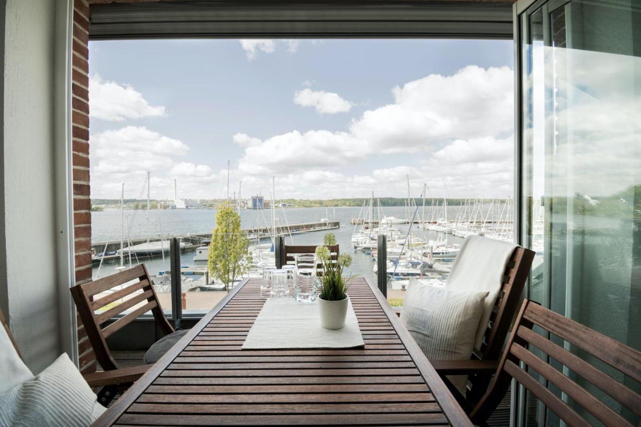 Fewo1846 - Baltic Lodge - Komfortable Maisonettewohnung Mit 3 Schlafzimmern, Balkon Und Blick Auf Die Marina Sonwik Flensburg Ngoại thất bức ảnh